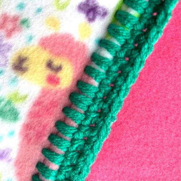 Handmade Baby Blanket 2-Ply Fleece Crochet Edging Llama Toddler Stroller Lovey - Picture 2 of 4